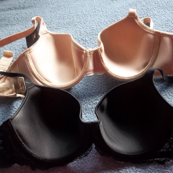 Wacoal All Dressed Up Contour T-Shirt Underwire Bra. - Picture 2 of 6